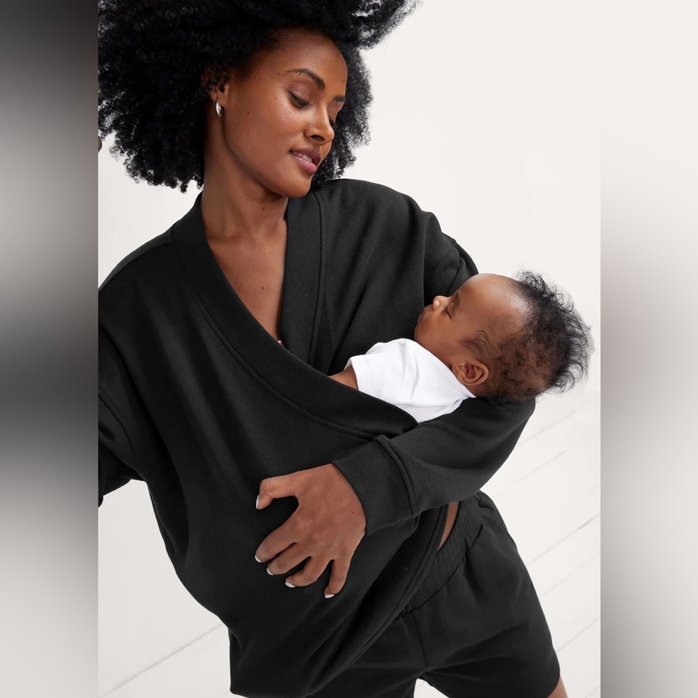 Hatch Black Women's Sweater